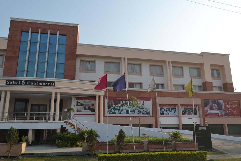 Hotel Sobti Continental Rudrapur Dış mekan fotoğraf